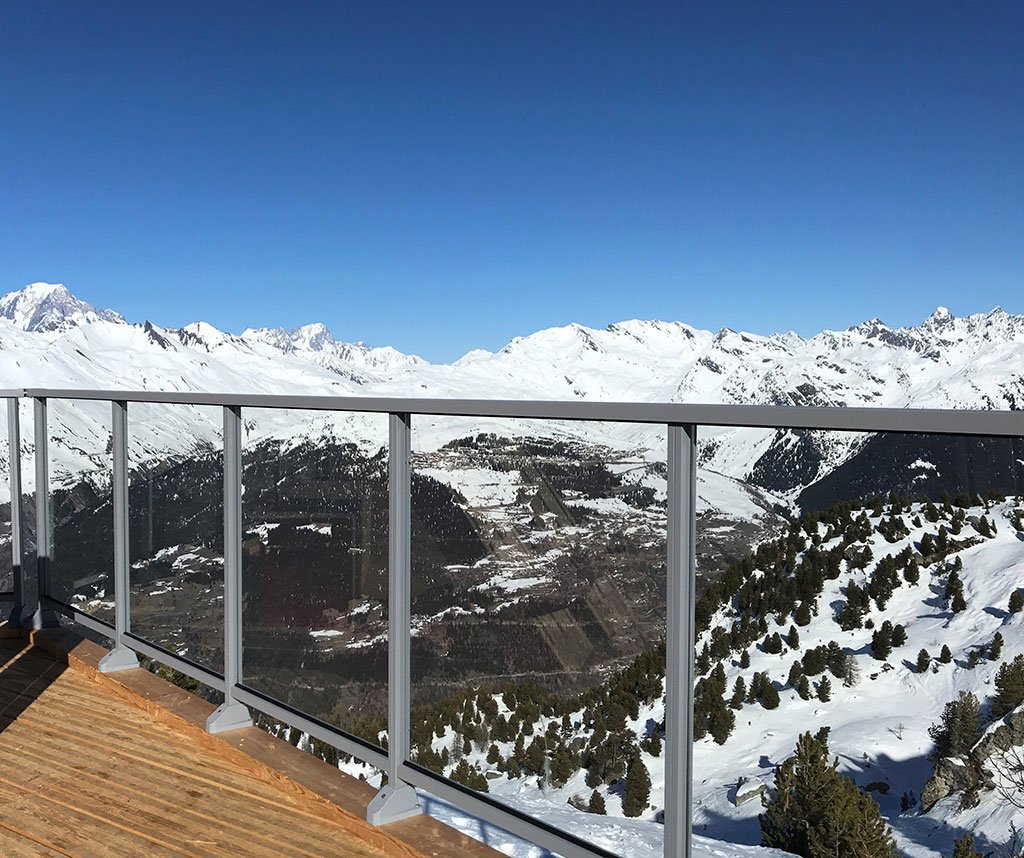 Pose de garde corps en verre